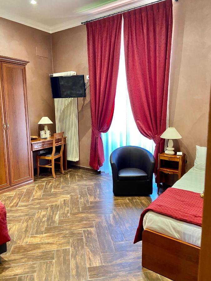 Villa Pallotta Luxury B&B เชรินโญลา ภายนอก รูปภาพ