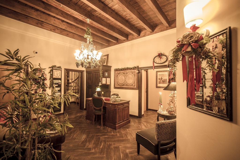 Villa Pallotta Luxury B&B เชรินโญลา ภายนอก รูปภาพ