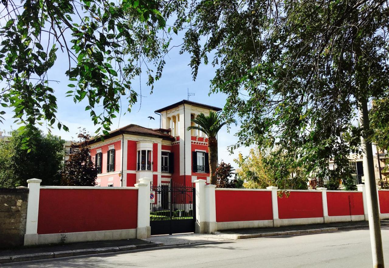 Villa Pallotta Luxury B&B เชรินโญลา ภายนอก รูปภาพ